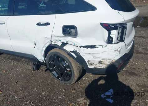 2024 Kia Sorento X-Line Sx z USA, uszkodzony, nr VIN 5XYRKDJF2RG290308